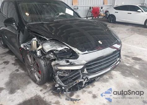 2016 Porsche Cayenne Gts z USA, uszkodzony, nr VIN WP1AD2A26GLA70730